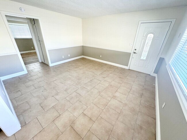 Photo - M Oneida Unit 2466 1/2