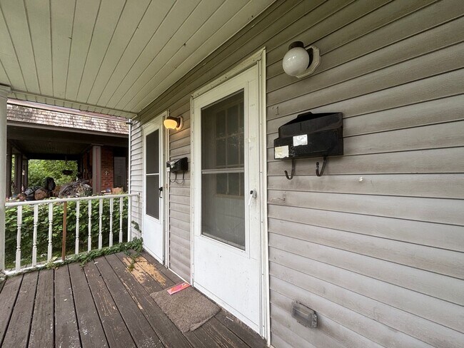 Photo - 2807 N 3rd St Unit 2 ( Upper )