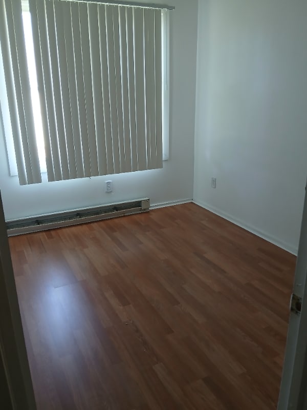Photo - 433 W Savannah St