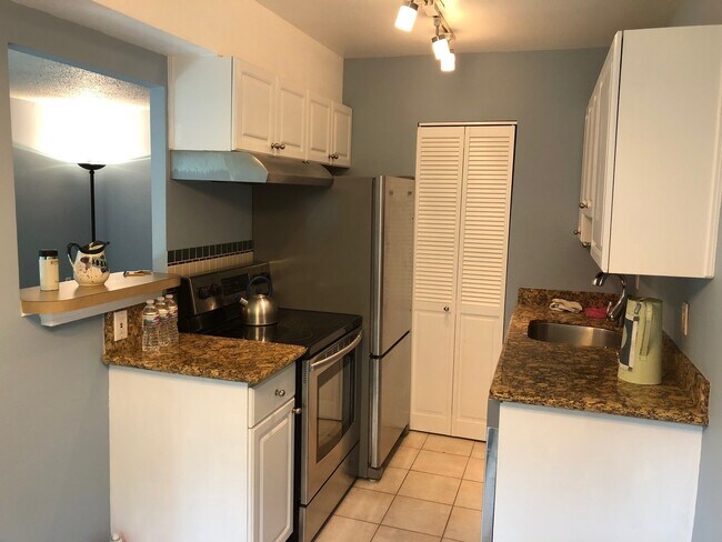 1400 Hubbell Pl Unidad 901