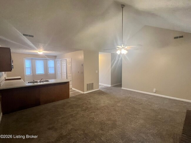 8514 Roseborough Rd