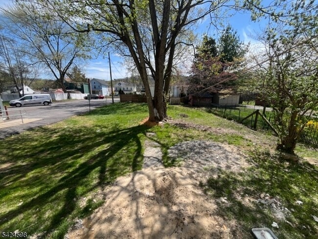 Photo - 155 W Washington Ave