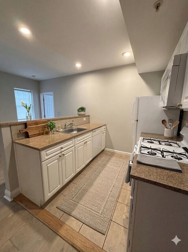 Photo - 56 Imlay St Unit 3B