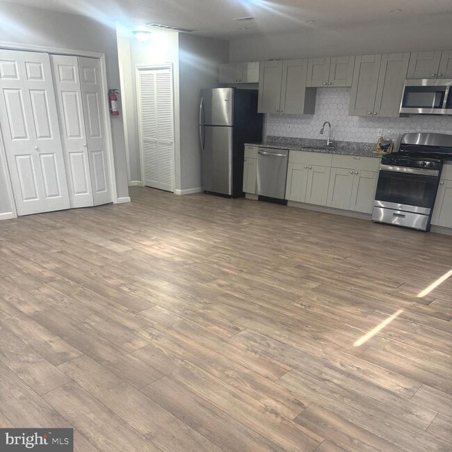 Photo - 609 Brunswick Ave