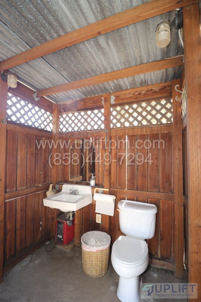 Photo - RV Space with VIEW and full hookups 50 amp...