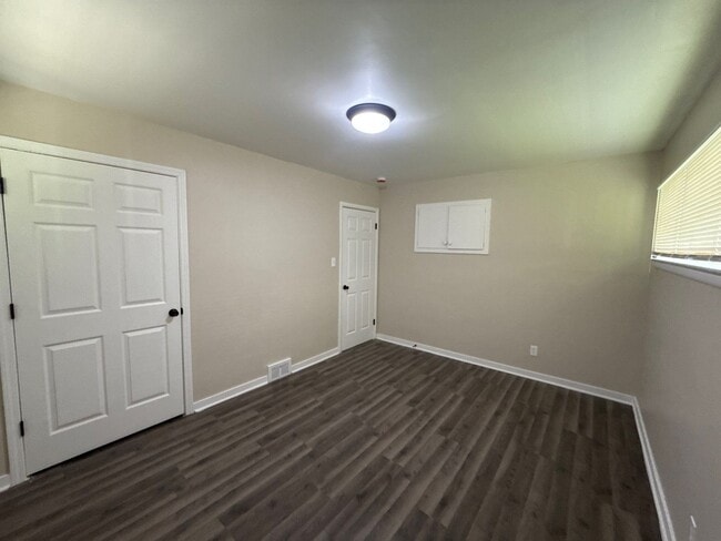 Photo - Fully Renovated 3-Bedroom Home – Move-In R...
