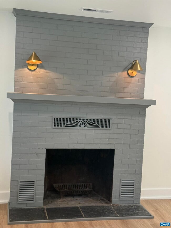 Photo - 106 Perry Dr