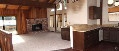 Building Photo - 830 Oriole Way Rental
