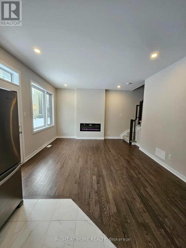 Photo - 432 Epoch St