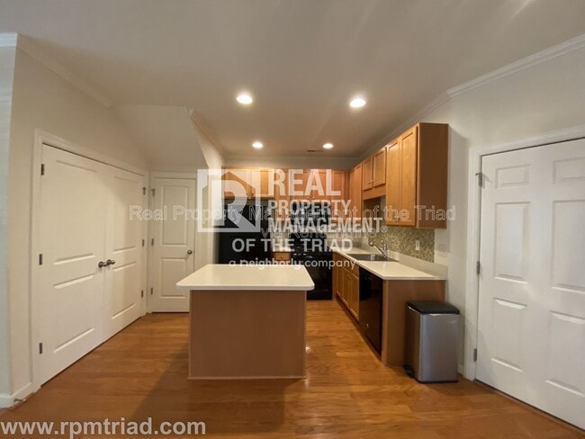 Photo - 2409 Autumn Mist Dr