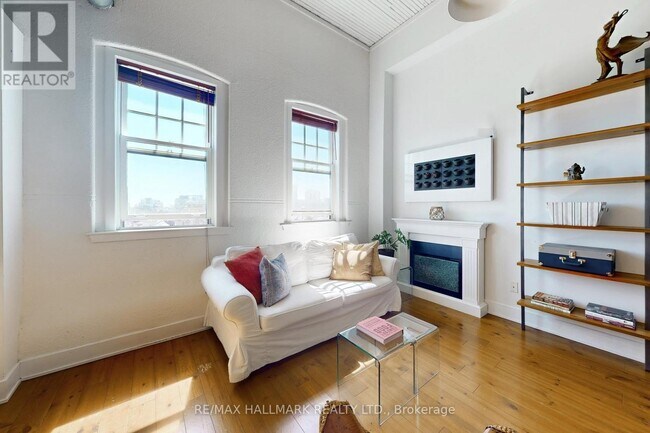 Photo - 183 Dovercourt Rd Unité 504