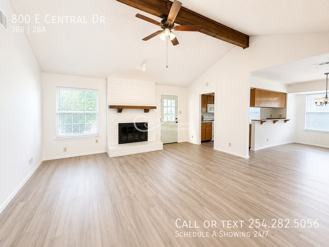 Photo - 800 Central Dr