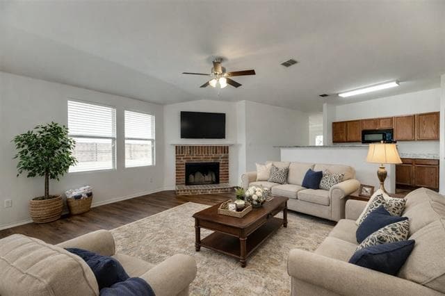 Photo - 210 Long Prairie Dr