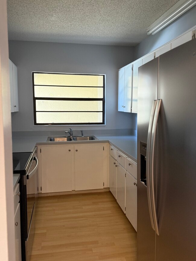 Photo - 3541 E Fort King St Unit 246