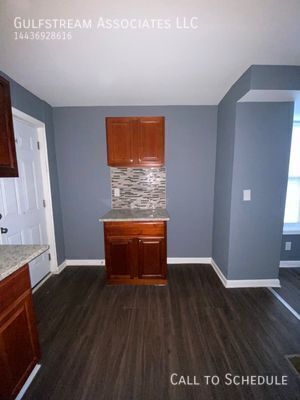 Photo - 425 S Vincent St