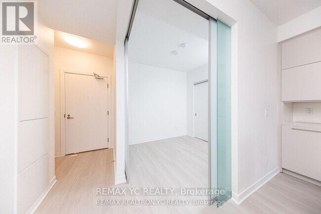 Photo - 185 Alberta Ave Unité 805