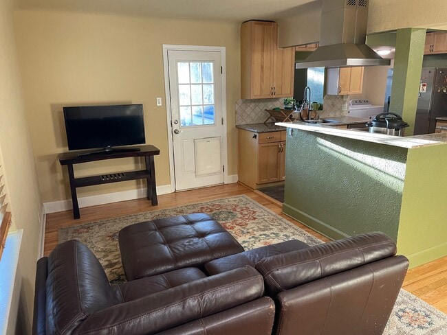 Photo - 1991 Glen Garry Dr