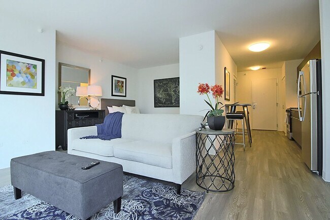 Photo - 617 N Wells St Unidad 1003