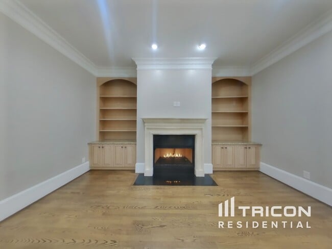 Photo - 7940 Park Rd