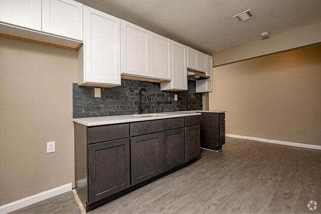 Building Photo - 205 Mt Prospect Ave Unit #1F Rental