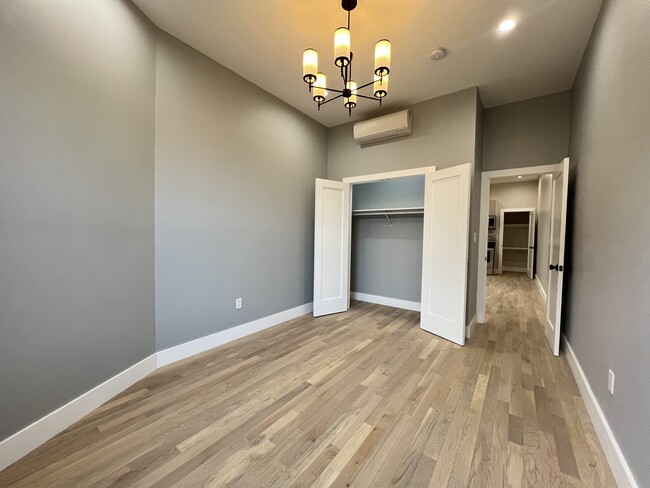 Frente - 3605 Bergenline Ave Unidad F