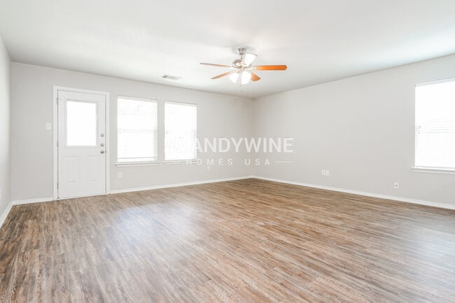 10532 Turning Leaf Trail