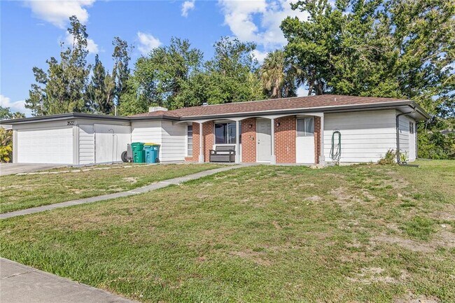 Photo - 2522 Conway Blvd