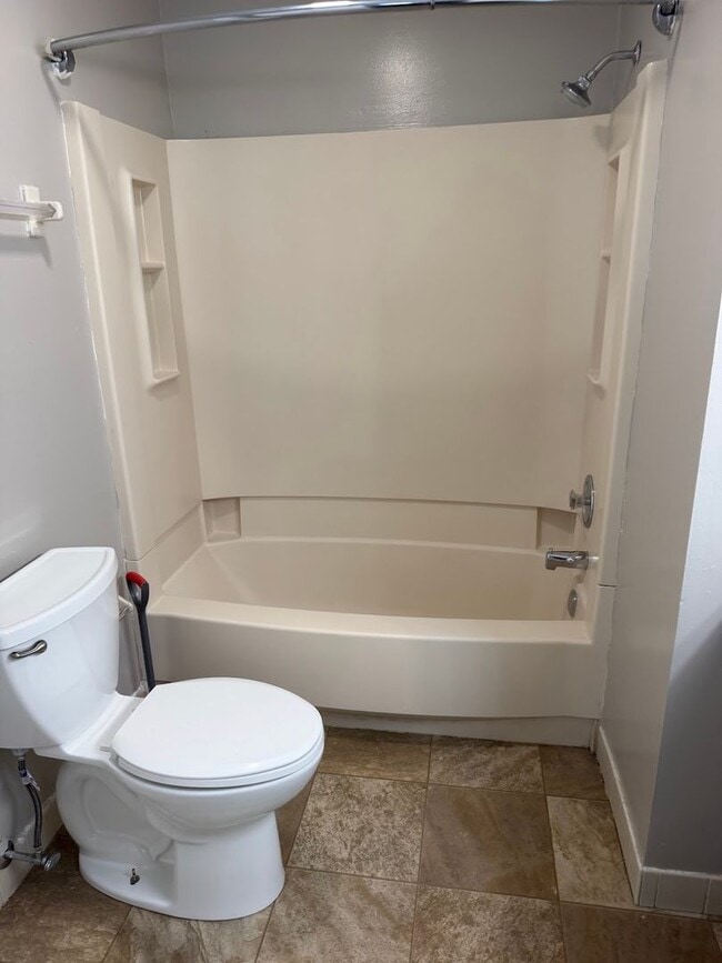 Photo - Seven Oaks Condo