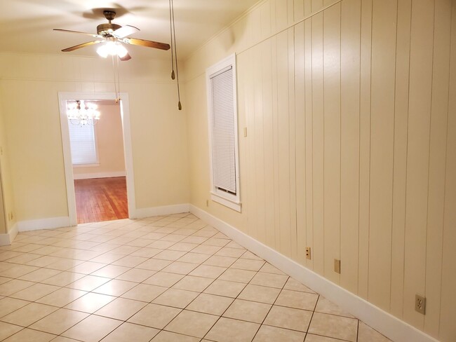 Photo - Charming 3 bedroom 4 blocks to the beach!