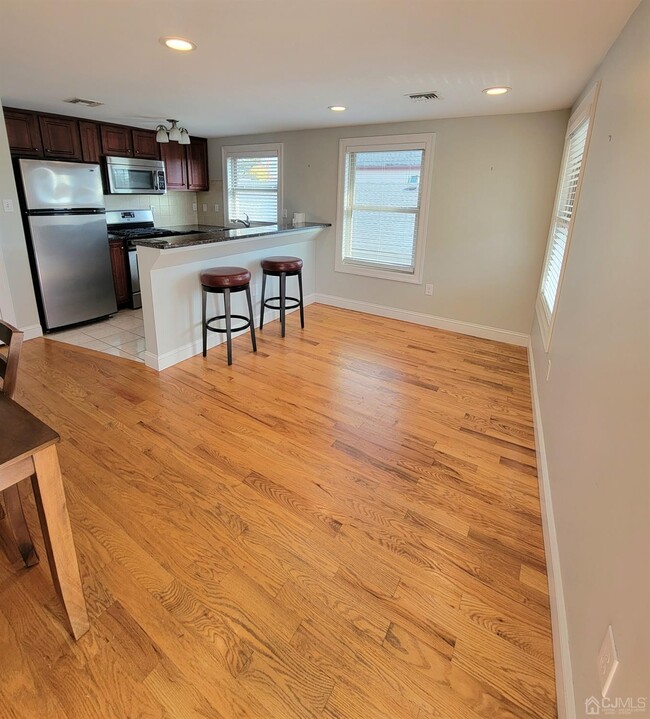 Photo - 517 New Brunswick Ave Unit A