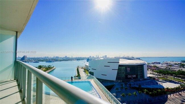 Photo - 888 Biscayne Blvd Unidad 1603