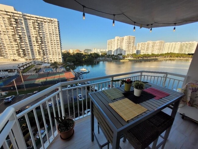 Photo - 18081 Biscayne Blvd Unit 602