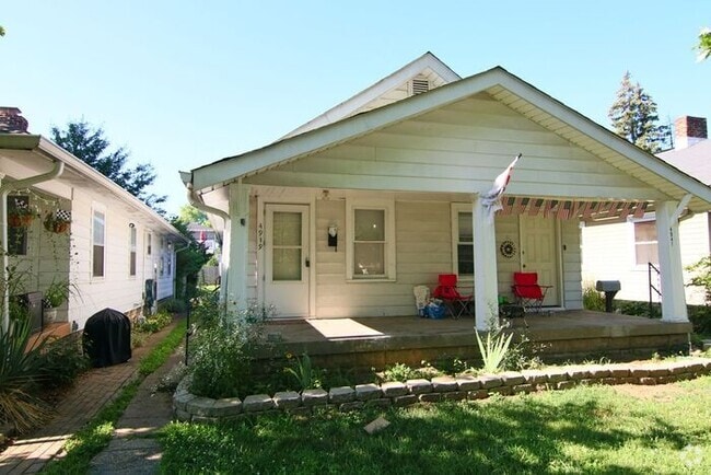 Building Photo - Lovely Speedway Bungalow Rental