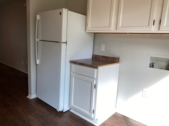 Photo - 257 Tinker Hill Cv Unidad A