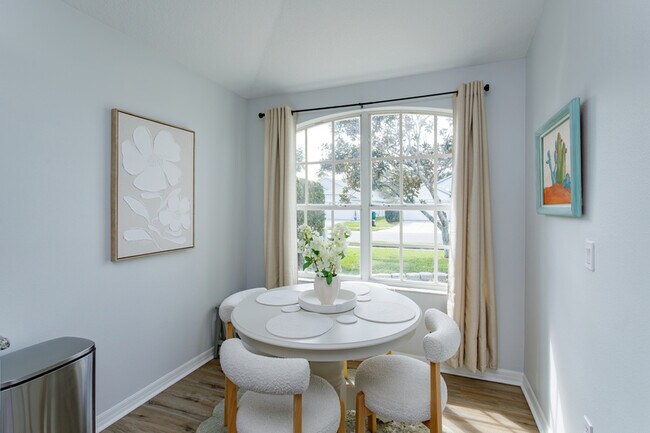 2532 Ventura Cir