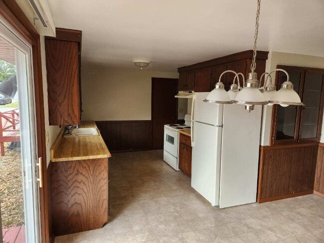 Photo - 2845 Woodale Ave