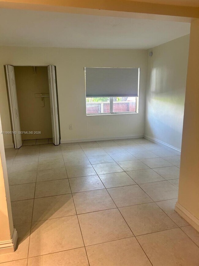 Photo - 1205 Mariposa Ave Unit 219