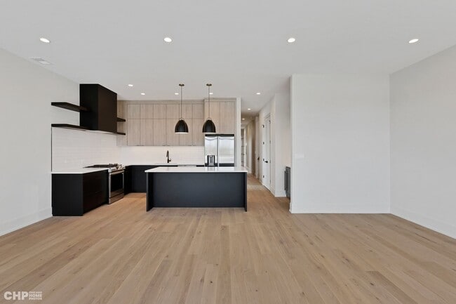 Photo - 4414 N Kedzie Ave Unidad 3S