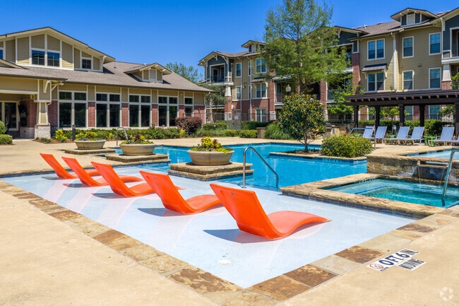 Resort Style Pool - Palomar