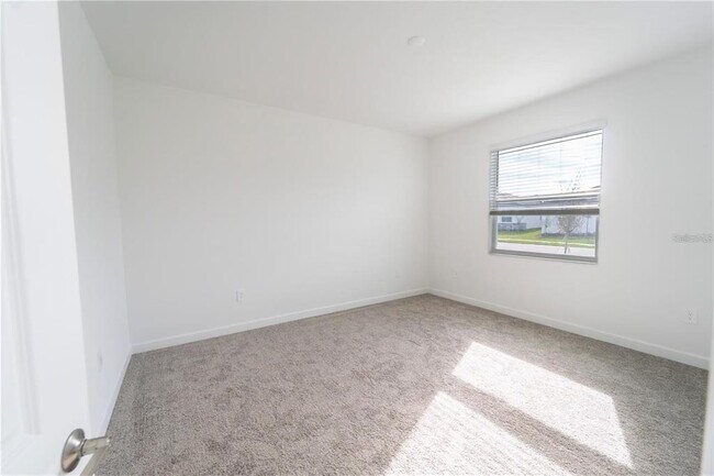 Photo - 4032 Redbridge Lp