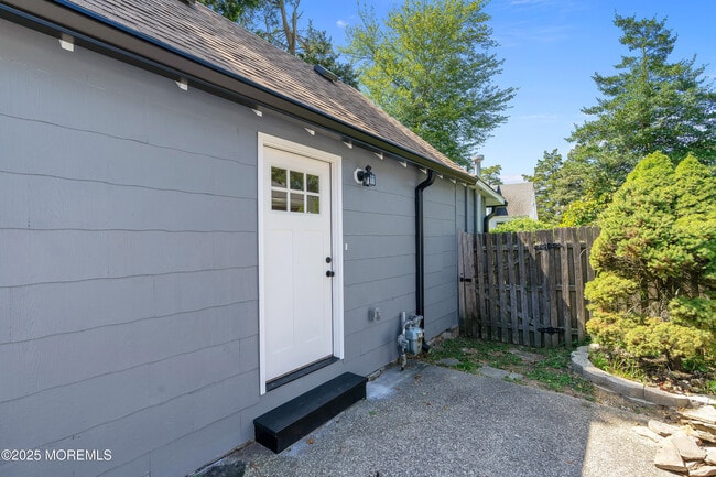 Photo - 61 Gladney Ave