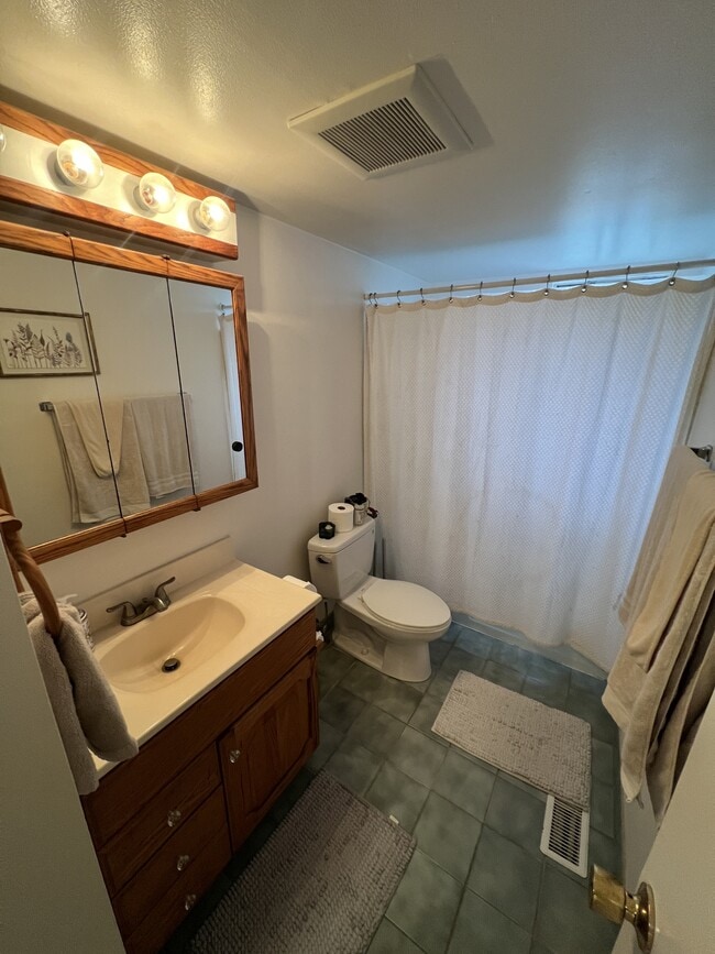 Photo - 115 Tiburon Ct