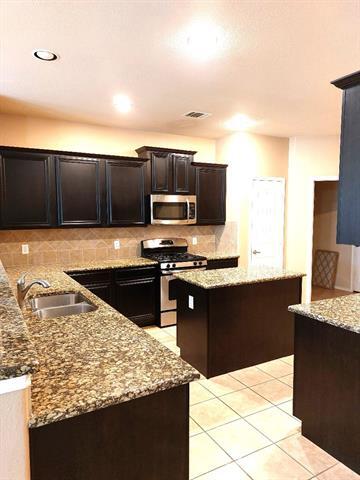 Photo - 1113 Haskell Dr
