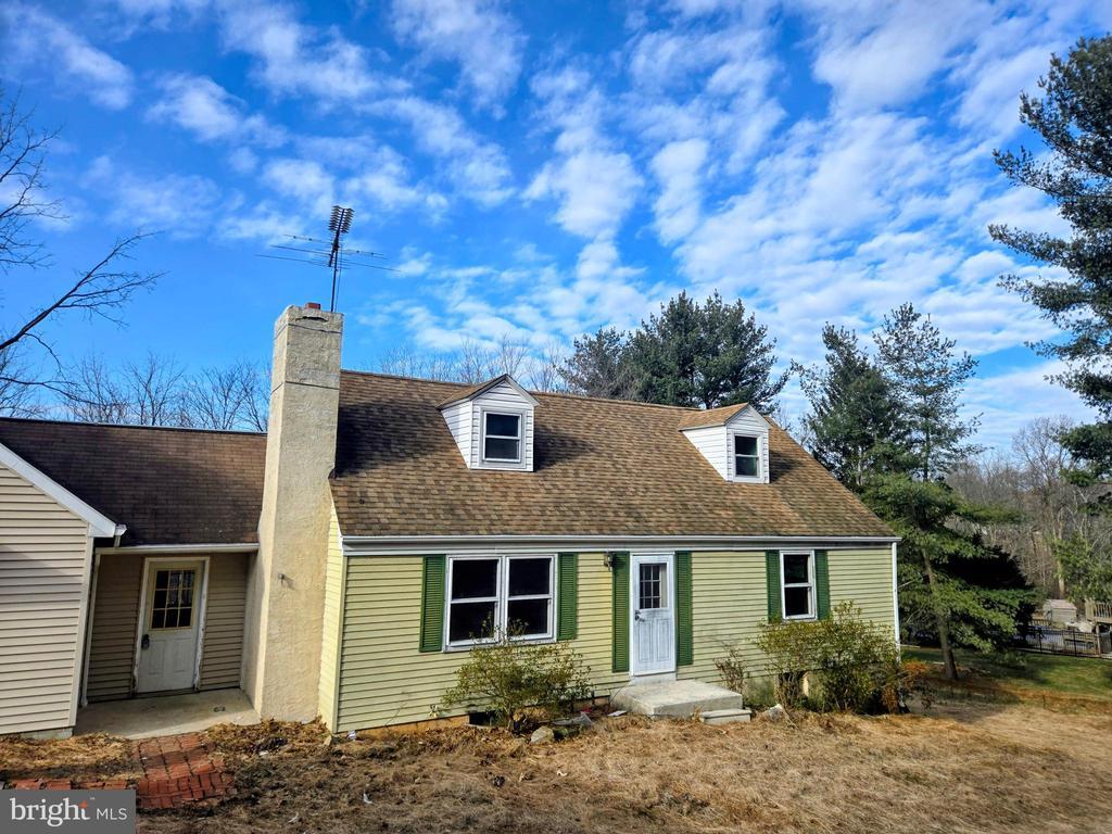 Photo - 128 Valley Green Dr