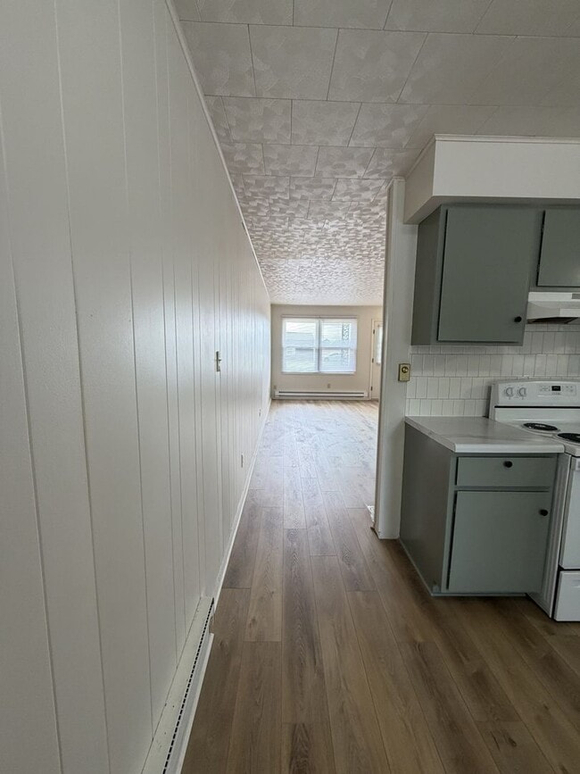Photo - 207 Martin Ct Unit Apartment #A