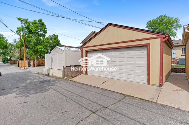 Photo - 1915 S Pearl St