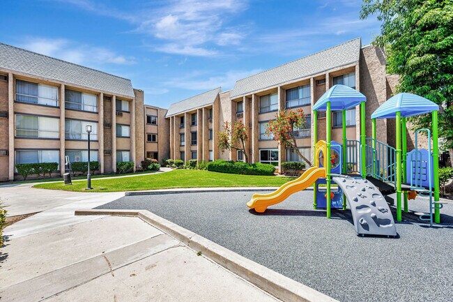 Independence Park Apartments