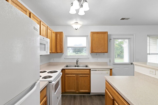 Photo - Cattail Lane Townhomes (Cattail Properties LLC)