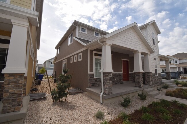 Photo - Modern 3 Bed, 3.5 Bath Townhome for Rent!!!