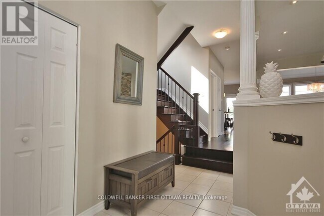 Photo - 505 Bretby Crescent